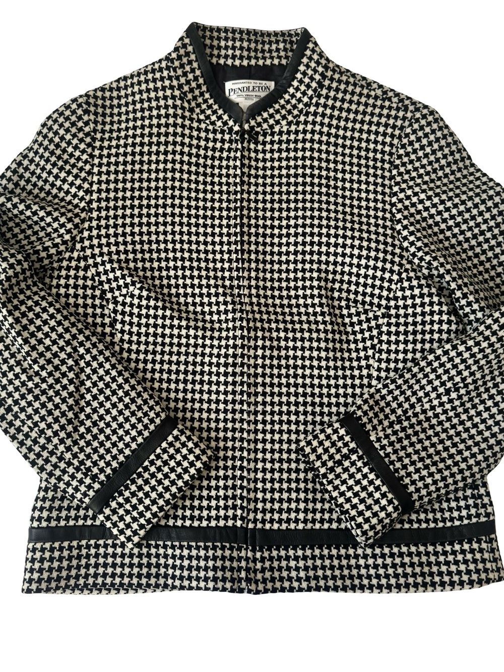 VTG Pendleton Women’s Black/White Houndstooth Virgin Wool Zip Jacket Size 2P